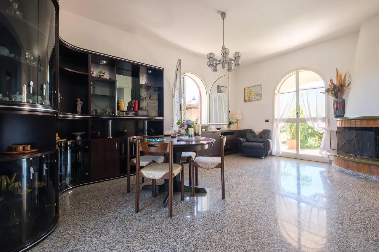 Villa Delle Pomelie Furnari 0*,  Italy